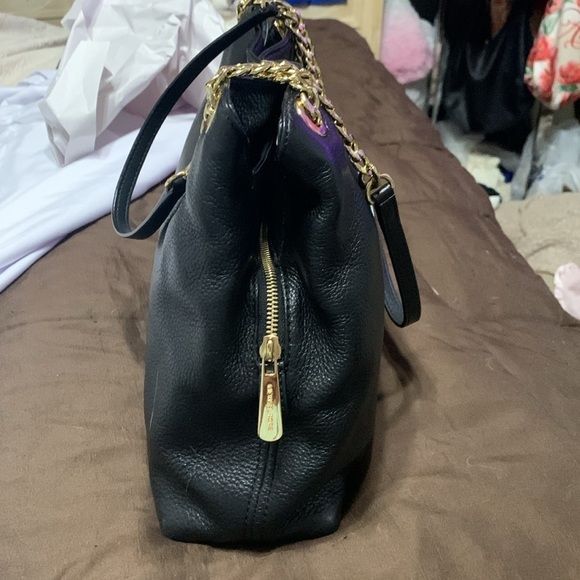 Gorgeous Michael Kors chain shoulder bag - Picture 16 of 16